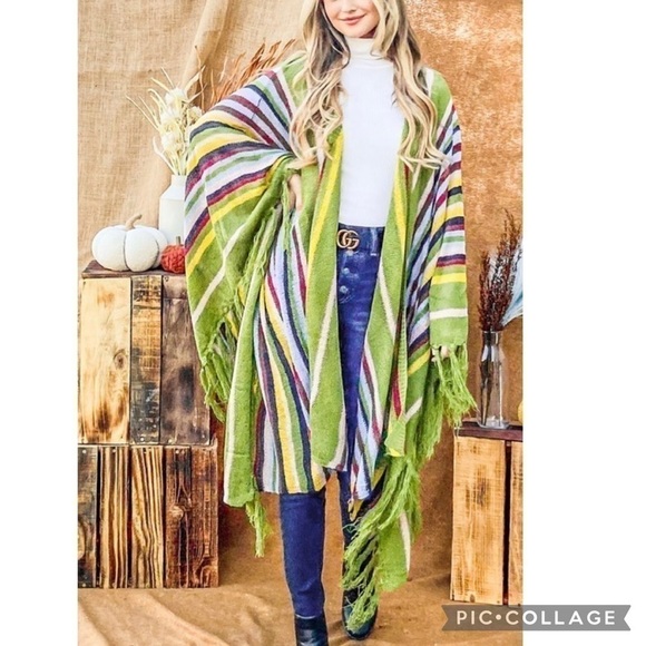 1 left! Beautiful Greens.. Apple Green..  Full Wrap w/Fringe - Picture 1 of 6